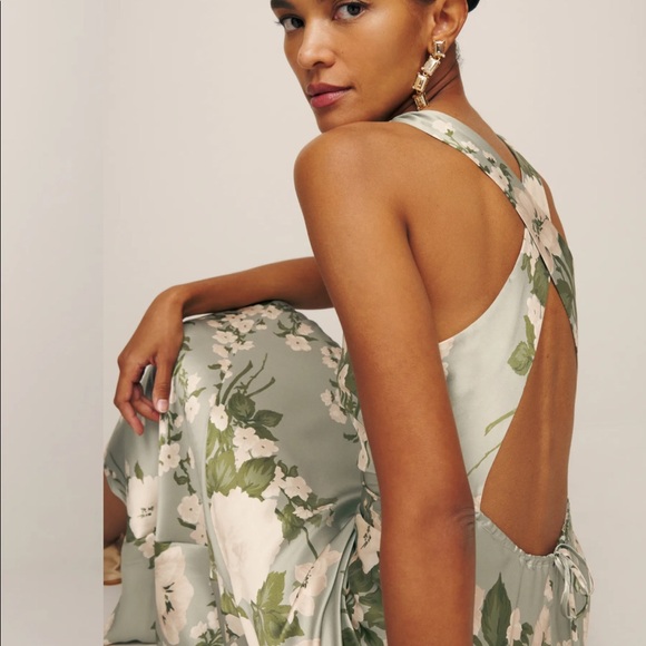 Reformation Anaiis Silk Dress. Size 0. Worn once! New condition. - Picture 5 of 8